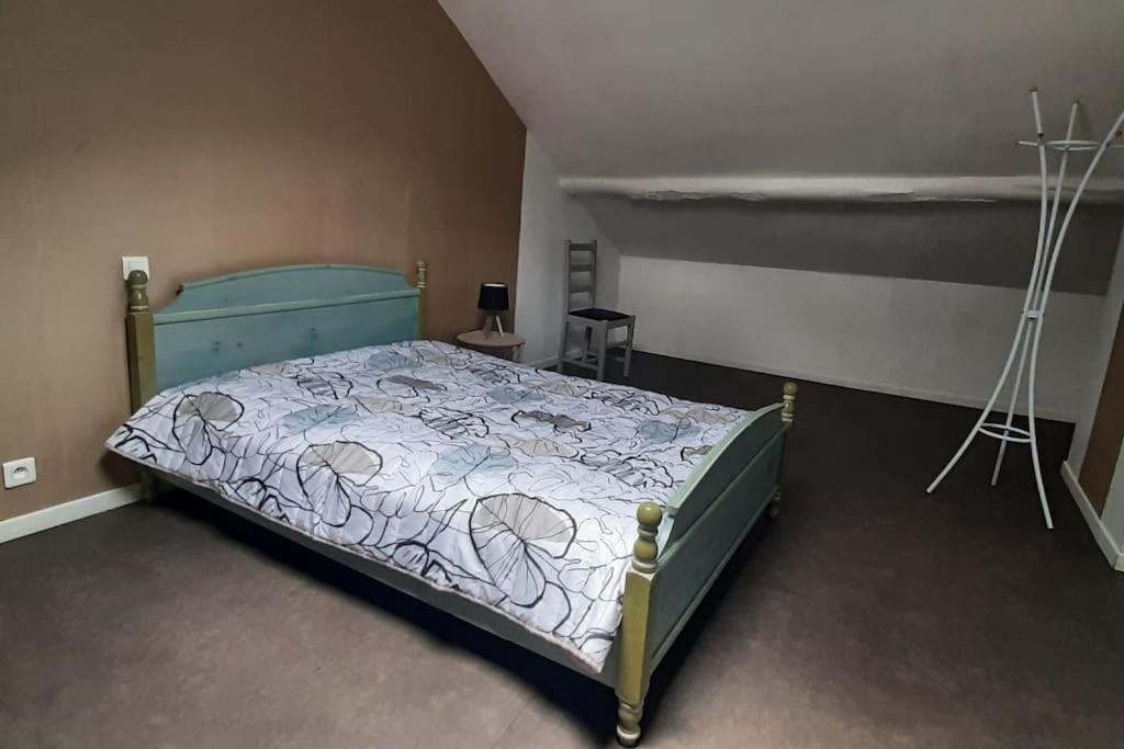 Gite Chez Carole Monthermé Eksteriør billede